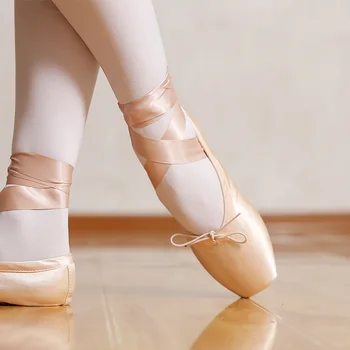 Балетные пуанты для девочек, женские Профессиональные парусиновые/атласные балетные туфли для танцев с губчатыми/силиконовыми подушечками для ног B20